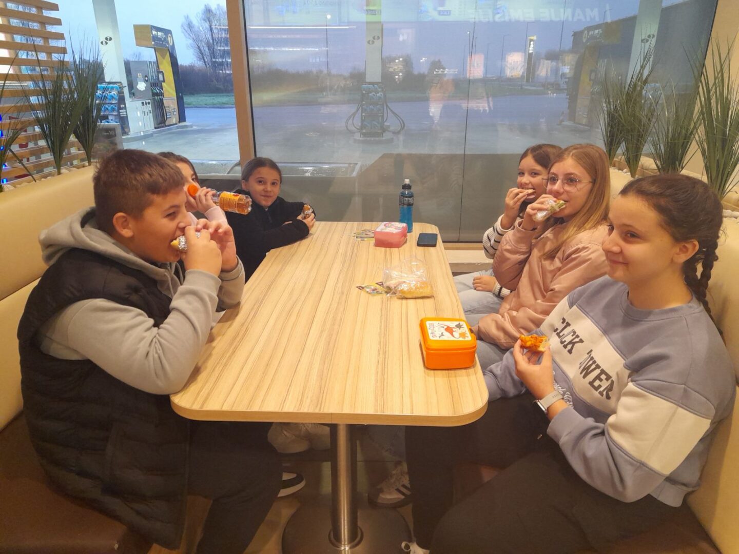 viber_slika_2025-11-14_07-59-35-894