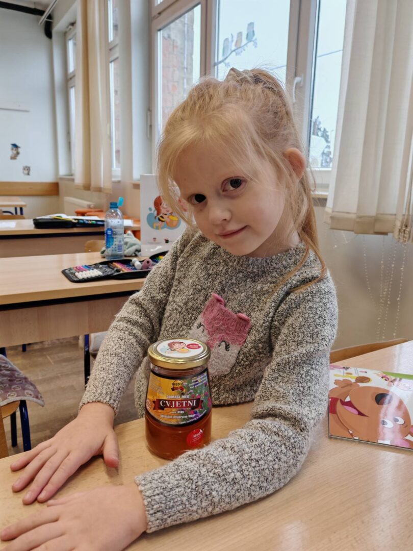 viber_slika_2025-12-08_20-43-23-051