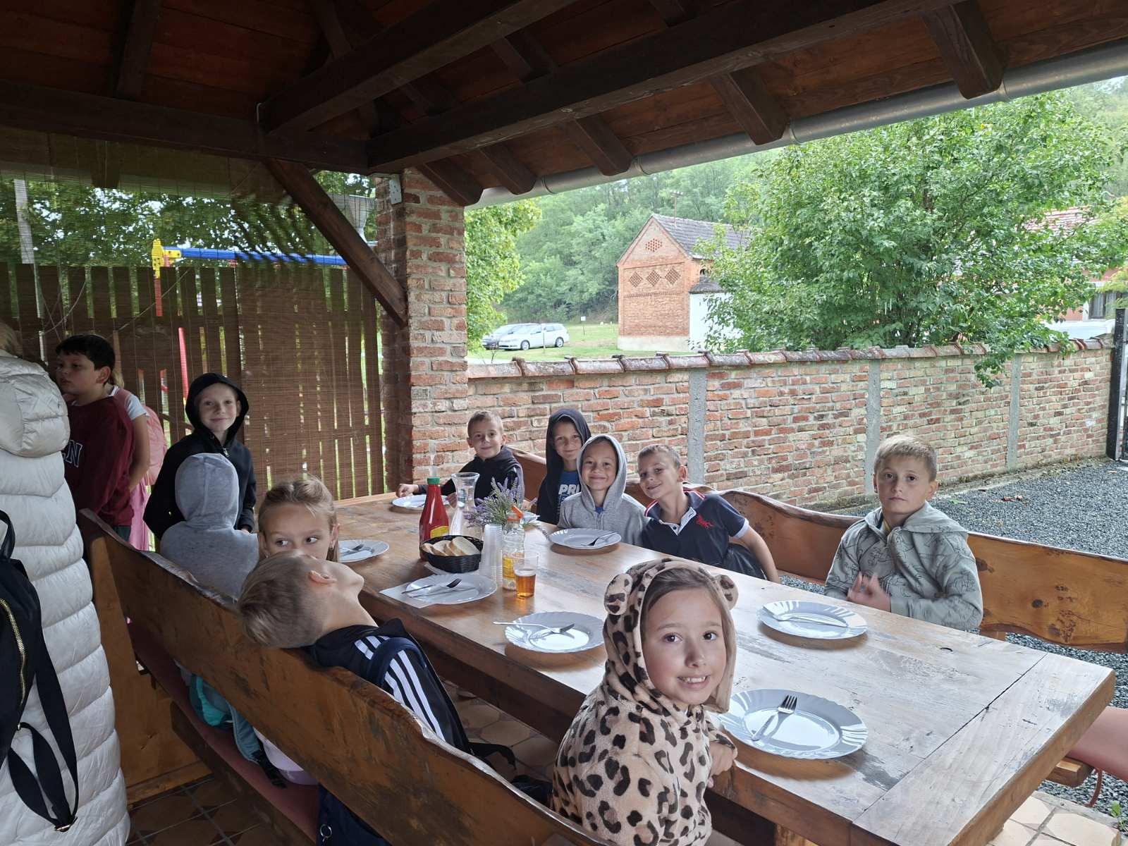 IMG-0989012b669179e48d1f8f6f0a9dcb01-V